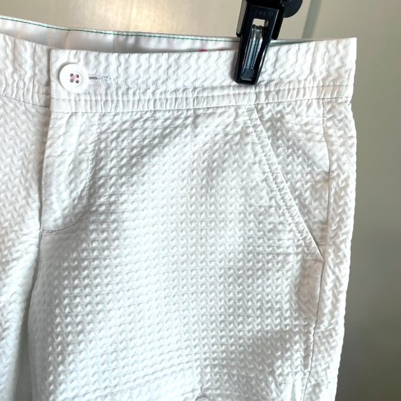 Lilly Pulitzer Resort White Buttercup 5" Inseam Shorts Textured Cotton 00 = XXS - Picture 11 of 12